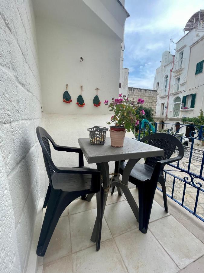 Dimora Aversa โมโนโปลี ภายนอก รูปภาพ